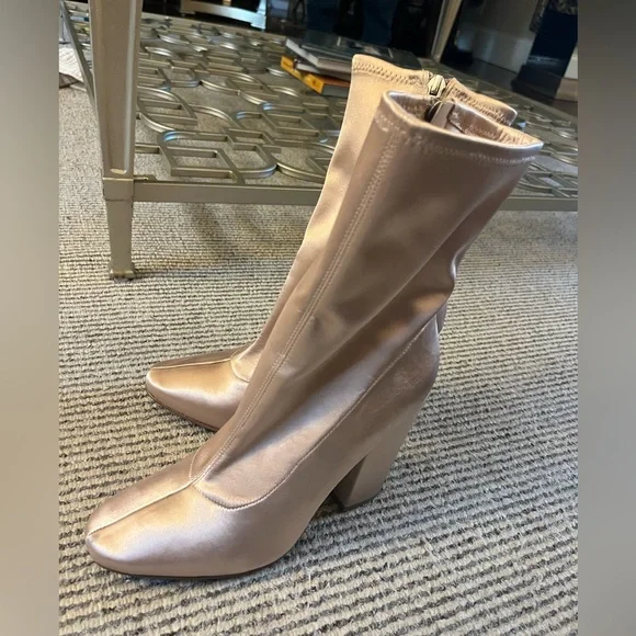 NWOT - Picture 1 of 2